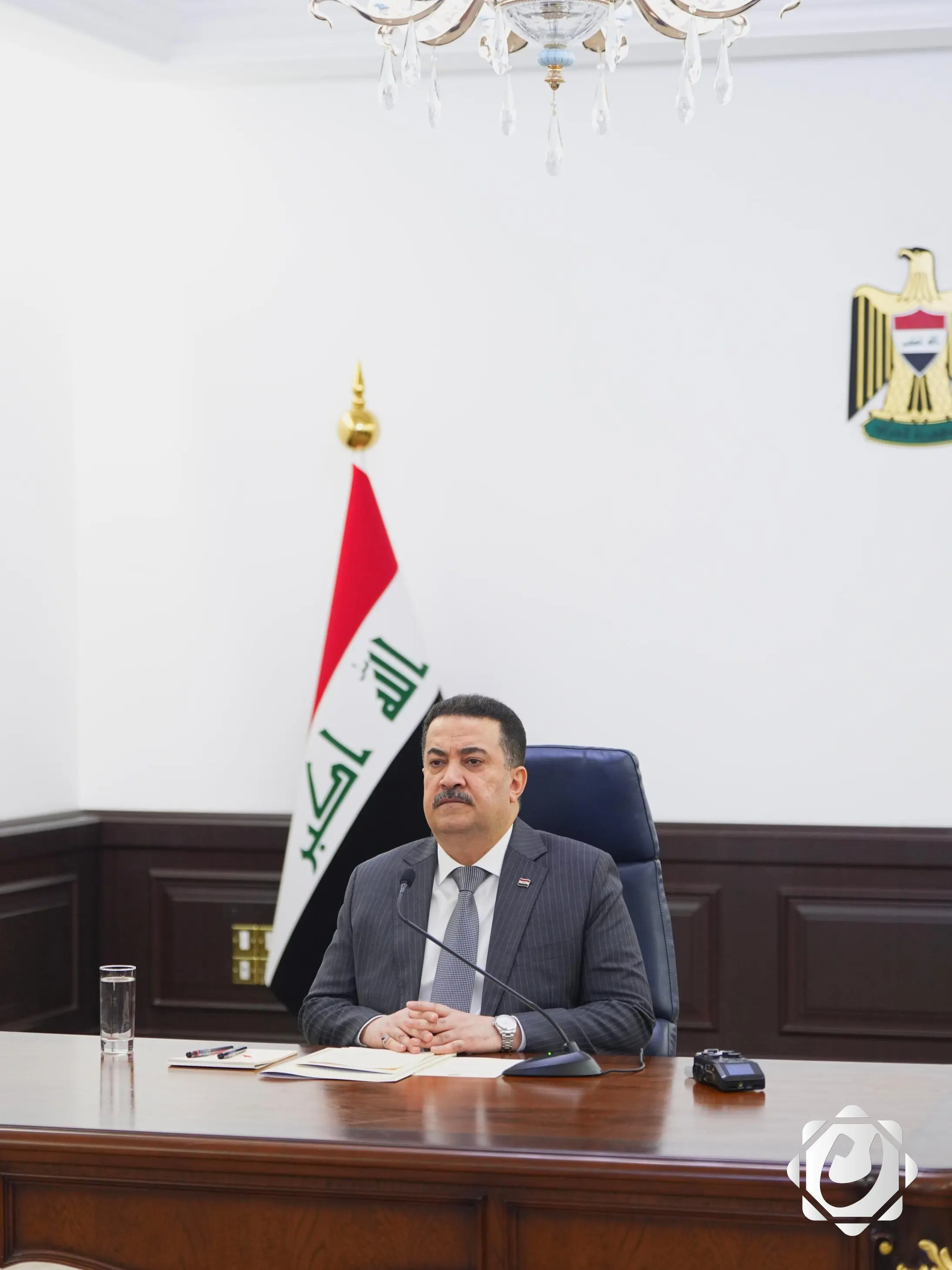 رئيس الوزراء يهنئ الحزب الديمقراطي الكردستاني بذكرى تأسيسه الـ79