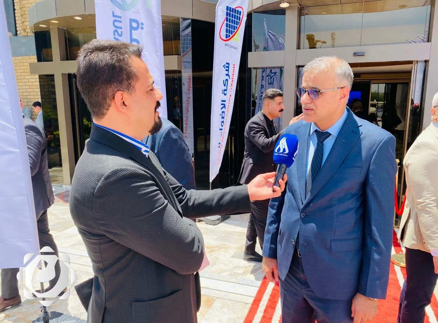 وزارة الكهرباء تعلن عن إنشاء محطات بخارية بطاقة 15 ألف ميغاواط