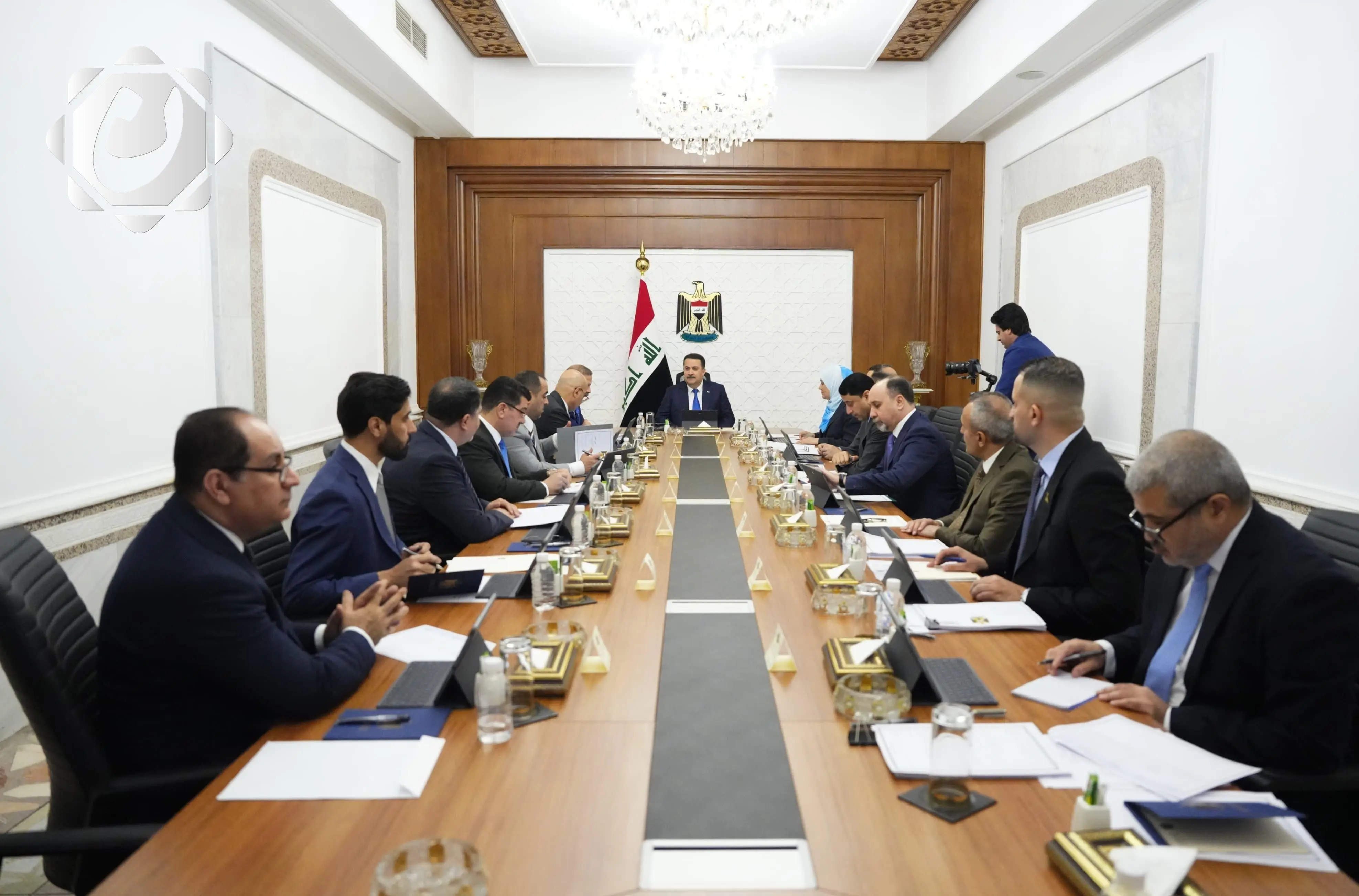 رئيس الوزراء يوجه باستكمال إجراءات مشروع سكن موظفي شبكة الإعلام العراقي الاستثماري