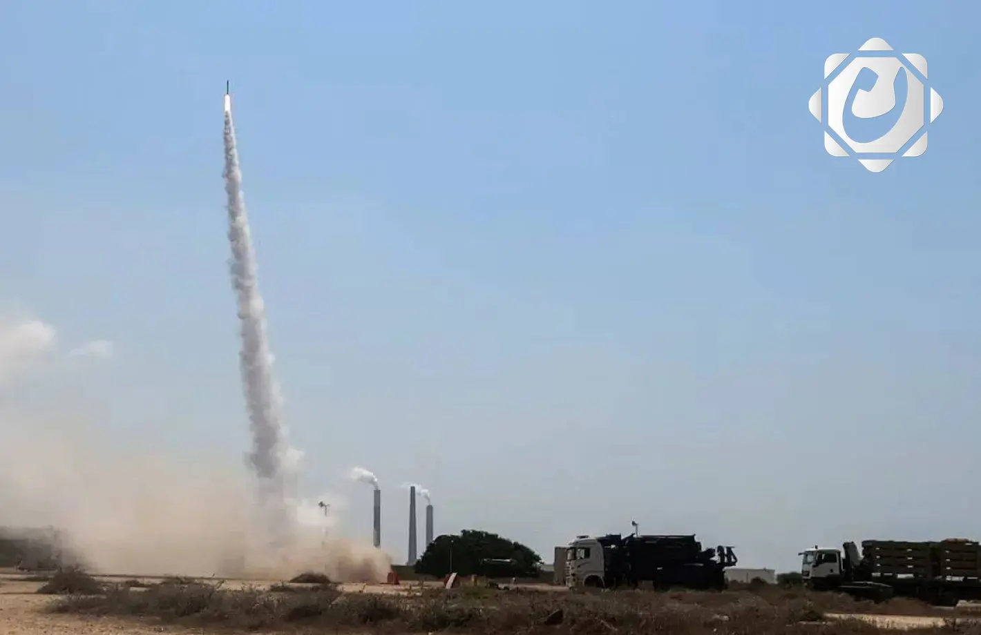 إغلاق المجال الجوي بعد رصد صاروخ أطلق من اليمن