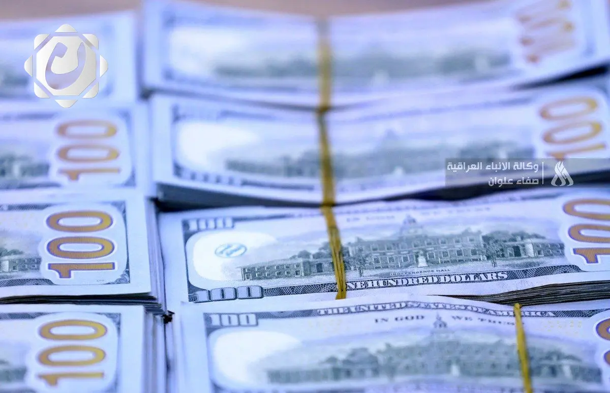 مستشار حكومي: السياسات الاقتصادية أدت إلى تقليص الفجوة بين الدولار الرسمي والموازي