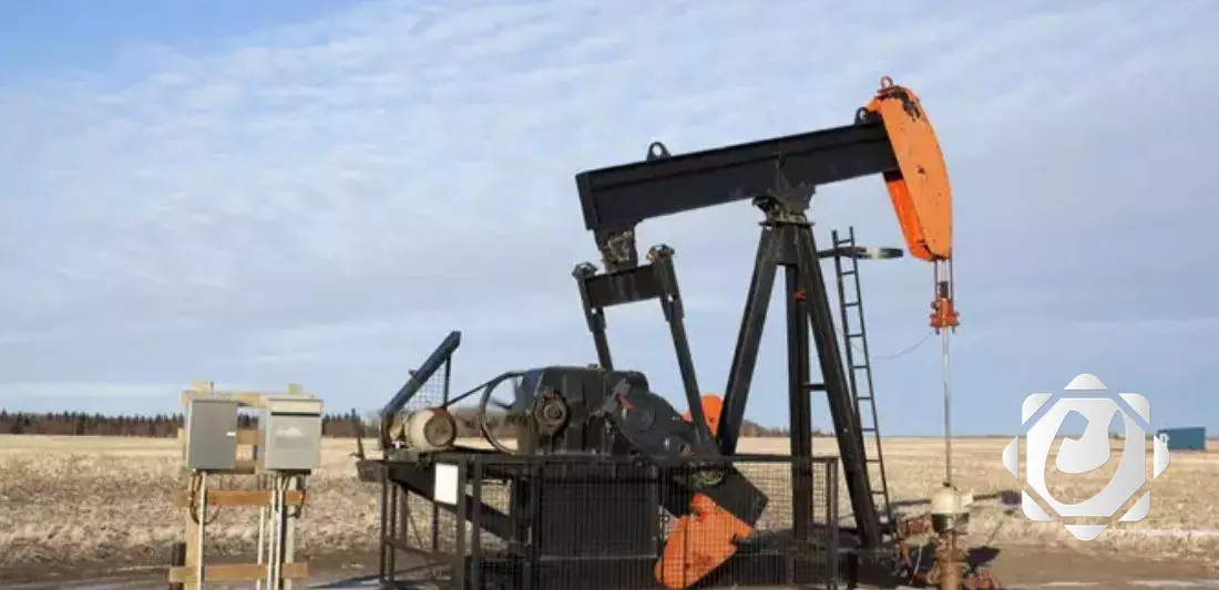 انخفاض أسعار النفط مع ترقب الأسواق لمباحثات السلام في أوكرانيا