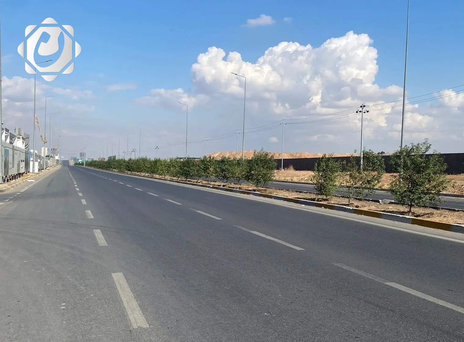 وزارة الإعمار: تنفيذ مشاريع لتأهيل وصيانة 2000 كم من الطرق بين المحافظات