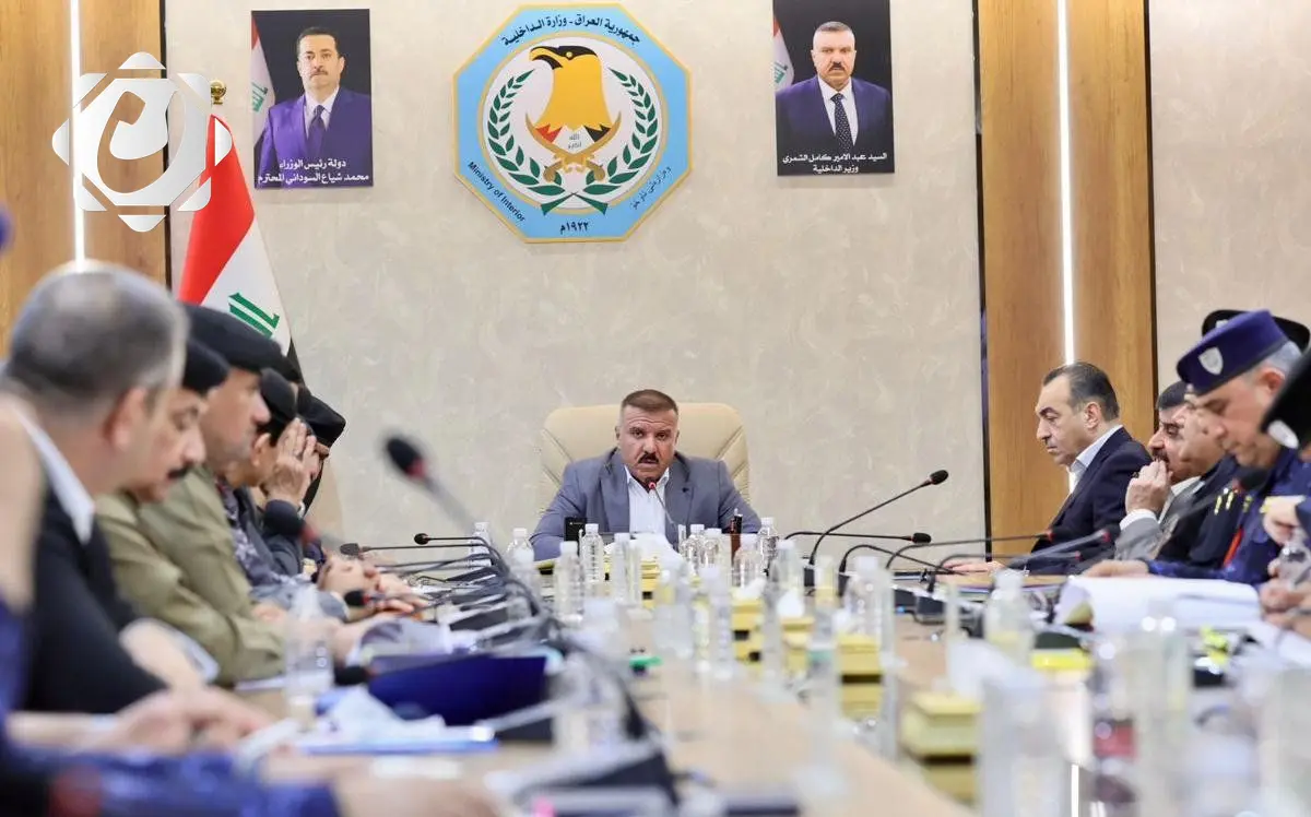 وزير الداخلية يؤكد على استمرار حصر السلاح بيد الدولة