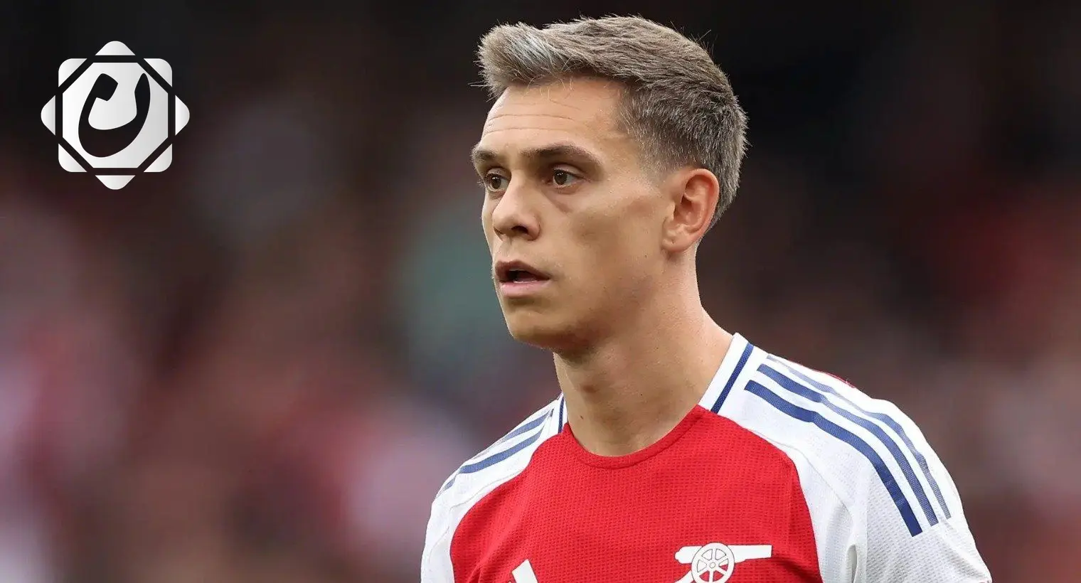 عرض مفاجئ لمهاجم آرسنال بعد انتهاء فترة الانتقالات