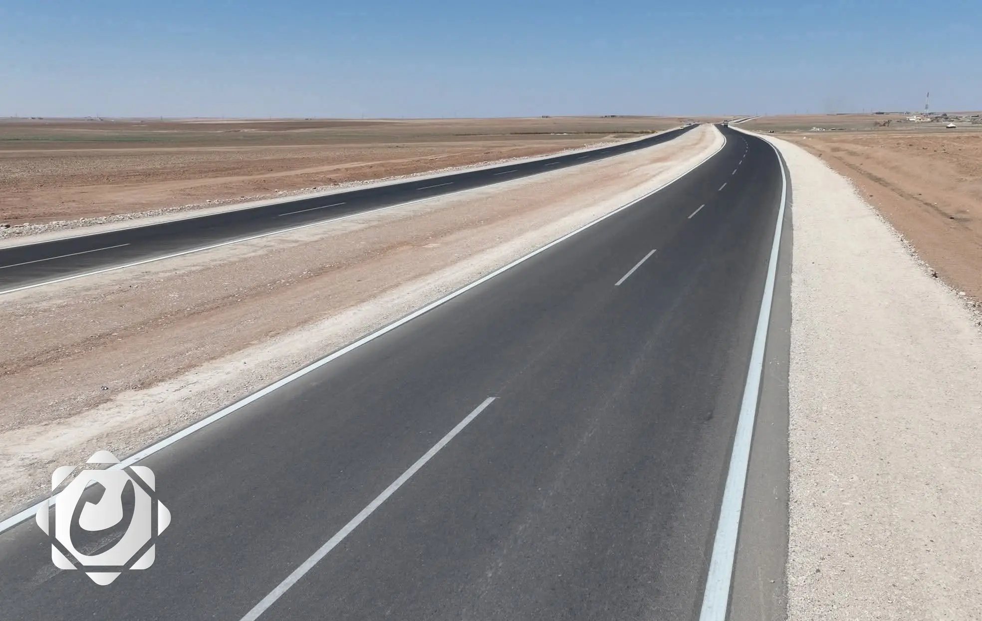 وزارة الإعمار: طريق كسك - ربيعة يعزز الحركة التجارية مع سوريا