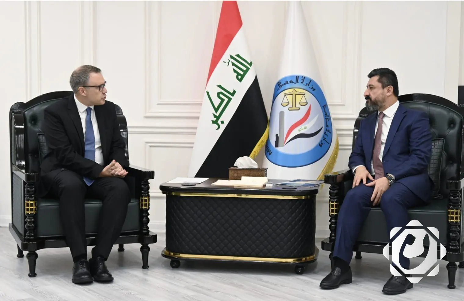 وزير العدل يبحث مع السفير التركي سبل معالجة مشكلة الأطفال المصاحبين للنزيلات