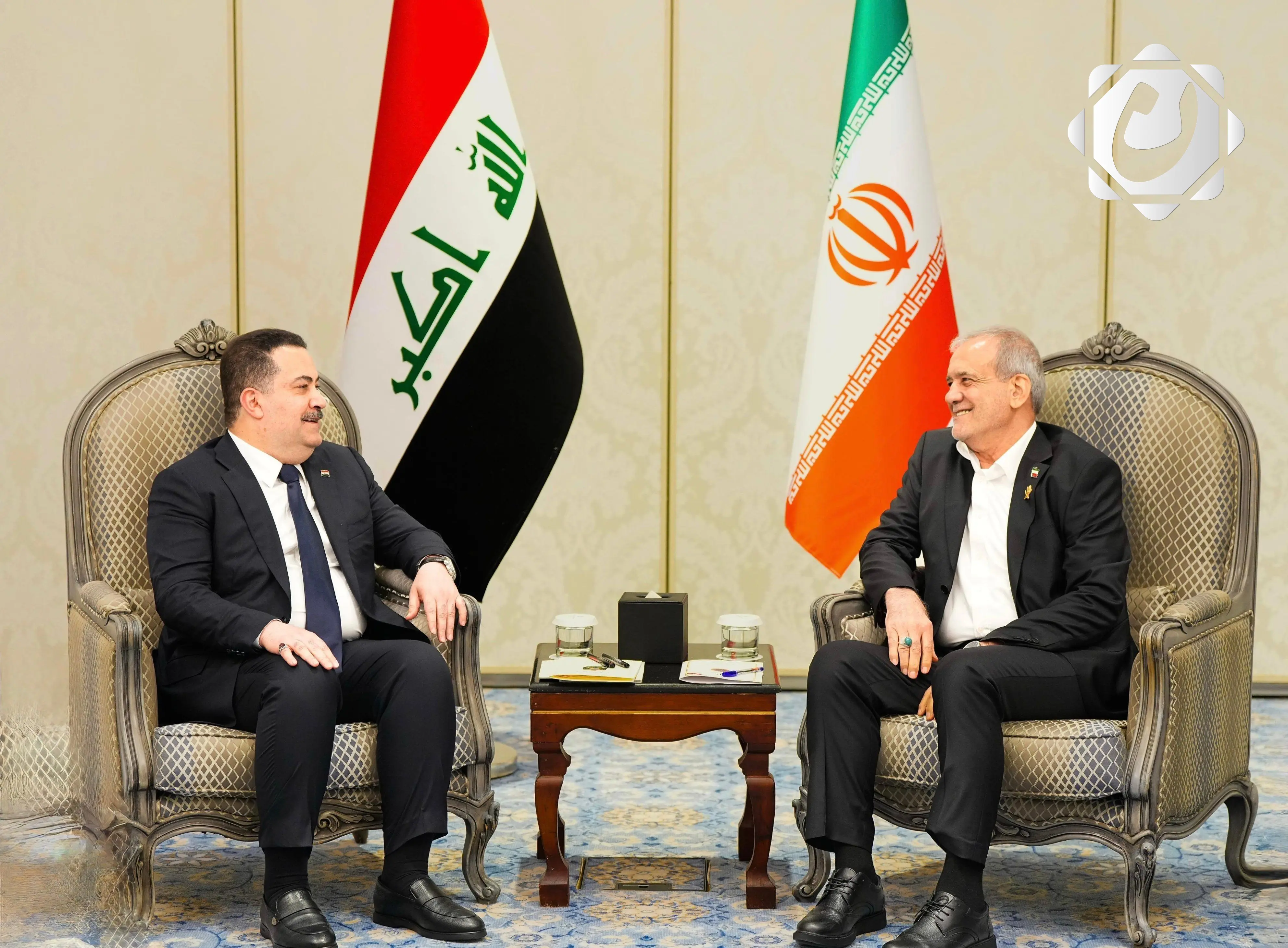 تأكيدات على أهمية الدبلوماسية لحل الأزمات وتعزيز الأمن والاستقرار