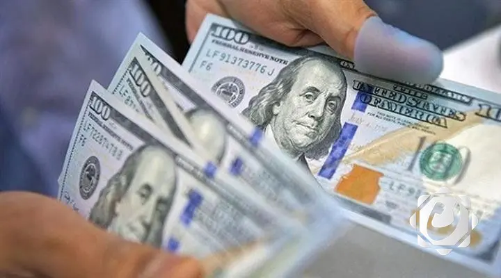 انخفاض طفيف في أسعار صرف الدولار أمام الدينار العراقي اليوم السبت