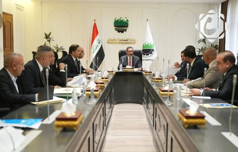 وزير الصناعة يعلن عن إنشاء ثلاث مدن صناعية تشمل أول مدينة دوائية في العراق