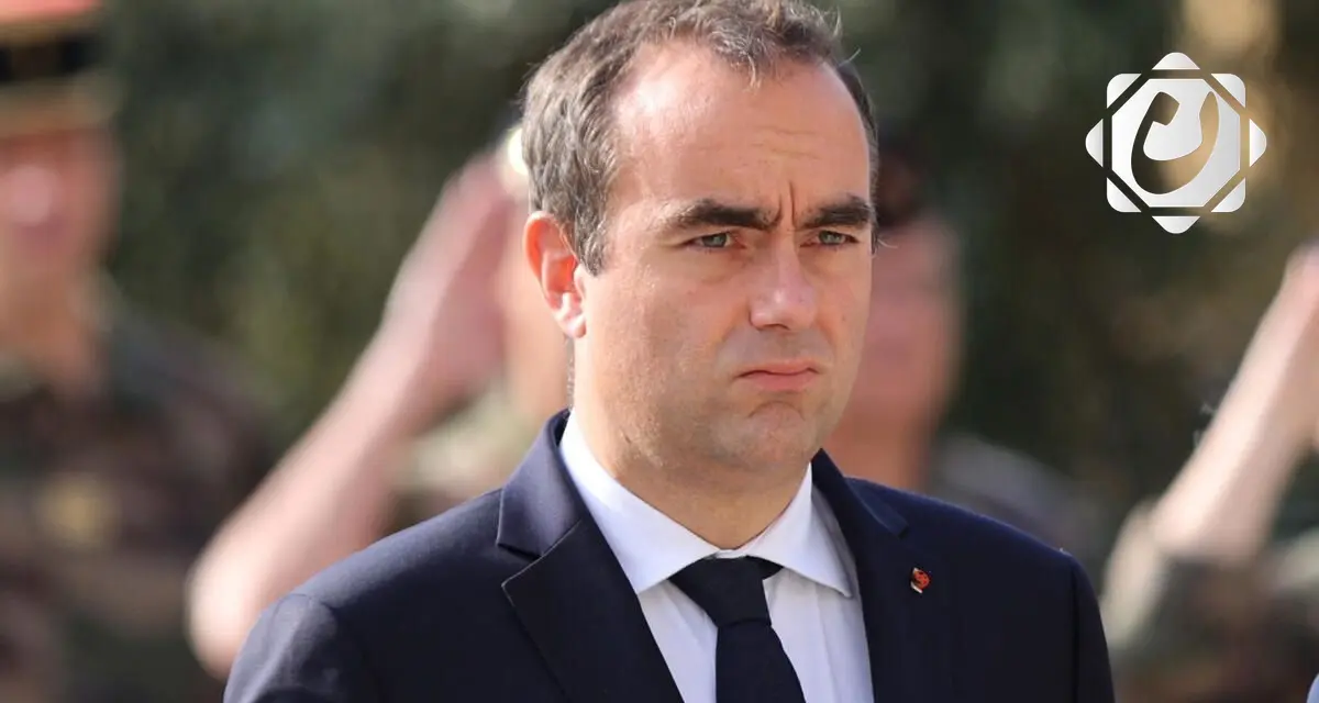 استقالة رئيس الوزراء الفرنسي لوكورنو وقبول ماكرون لها