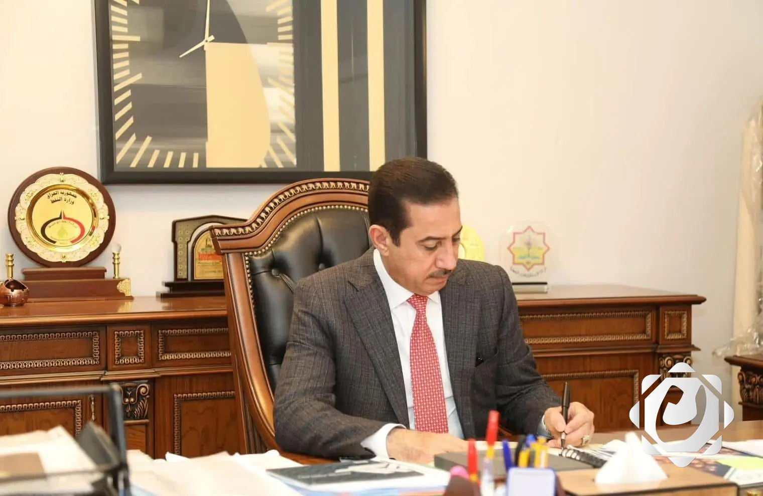 محلاوي يطالب السوداني بالتدخل لوقف الانتهاكات في وزارة التربية