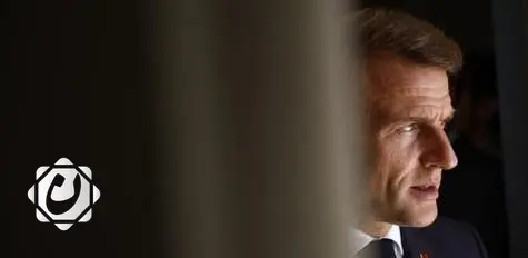 ماكرون يتمسك بالسلطة ويواجه تهديدات بسحب الثقة