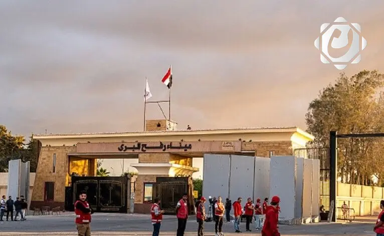 إسرائيل تقرر إغلاق معبر رفح وتقليص المساعدات رداً على عدم تسليم جثث الأسرى