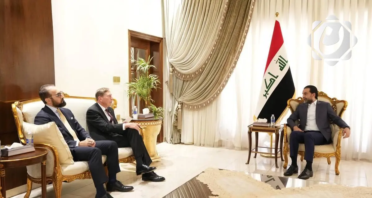 الحلبوسي يبحث مع الجنرال ديفيد بترايوس العلاقات الثنائية بين العراق والولايات المتحدة