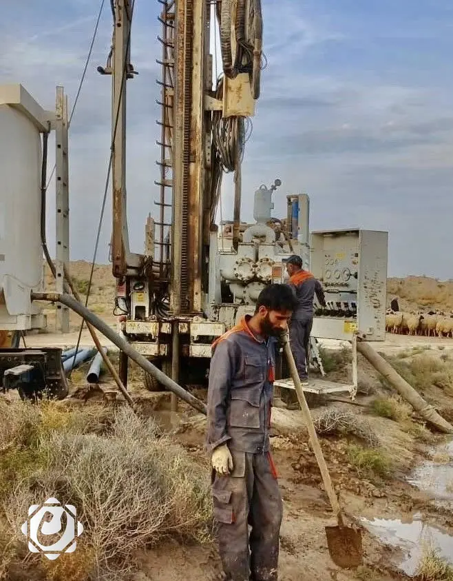 فرق ميسان تنفذ حملة لحفر آبار لتأمين مياه الشرب في البغيلات