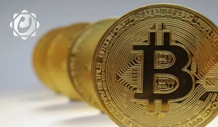 تراجع سعر عملة بتكوين إلى أقل من 90 ألف دولار