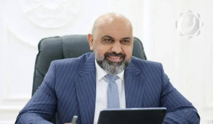 القضاء الإداري يوقف إنهاء تكليف هشام الركابي في هيئة الإعلام والاتصالات