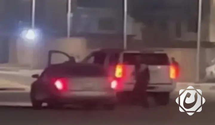 البصرة: اتخاذ إجراءات قانونية ضد شخصين أظهرا السلاح من مركبة حكومية