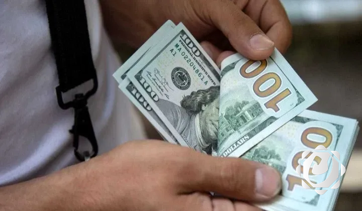 ارتفاع ملحوظ في أسعار الدولار مقابل الدينار العراقي في بغداد وأربيل