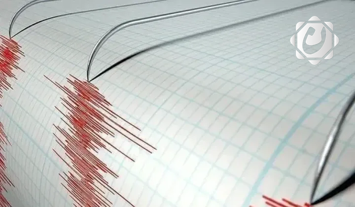 زلزال بقوة 5.2 درجات يضرب مدينة عسلوية في إيران