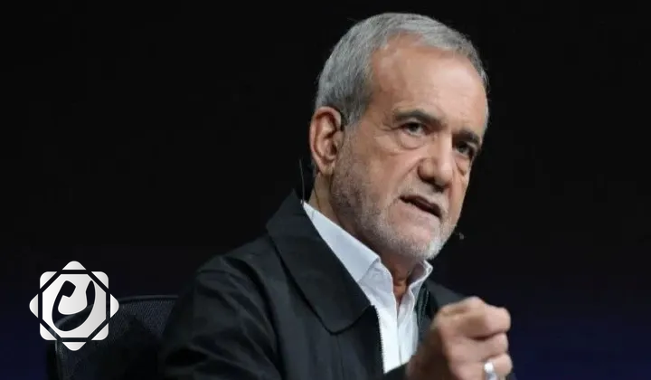 الرئيس الإيراني: تحسين معيشة المواطنين أولوية وطنية مع نفي السعي لامتلاك سلاح نووي