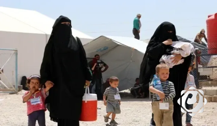 العراق يعتمد استراتيجية متوازنة لإعادة العائدين من مخيم الهول