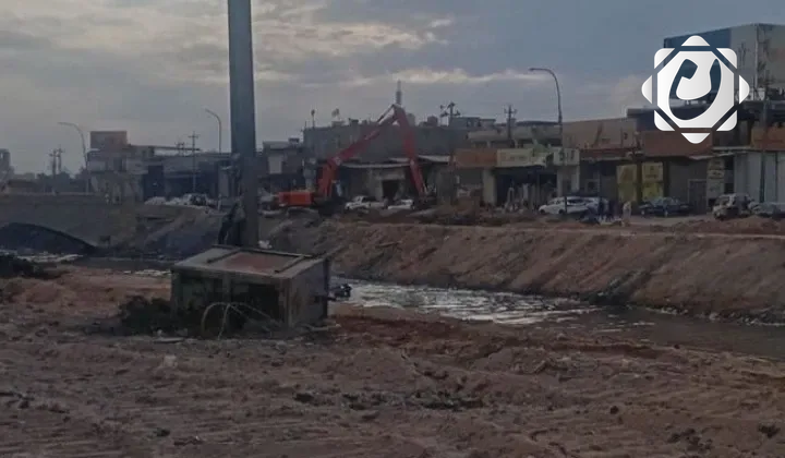 مواطن يتهم نائباً بإغلاق نهر في بستان بالبصرة