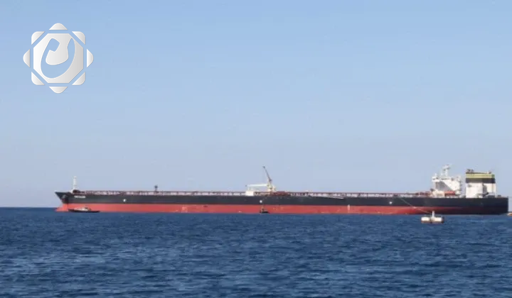 إصابة ناقلة نفط أمريكية بطائرة مسيّرة في الخليج