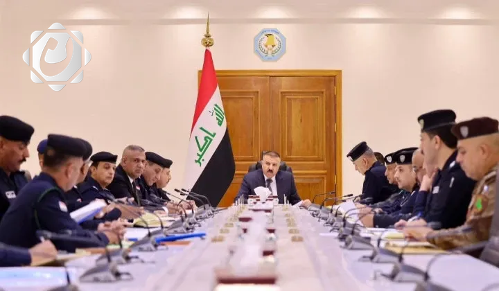 وزير الداخلية يوجه بتعزيز الدعم لمدارس التدريب الأمني