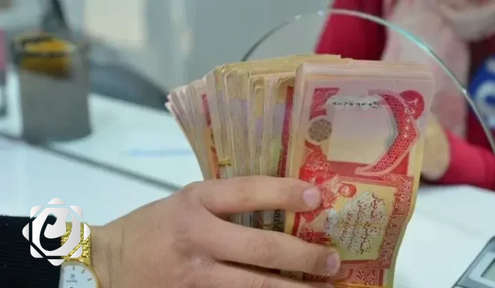 خبير اقتصادي: مبيعات الدولار في العراق بلغت 884 مليار دولار منذ 2006