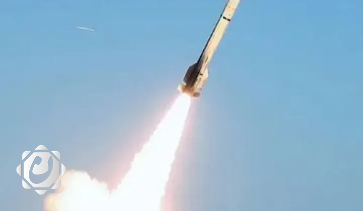 الحرس الثوري الإيراني يعلن عن هجمات صاروخية على قواعد أمريكية وإسرائيلية