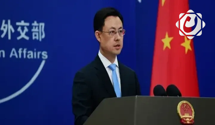 الصين تدعو إلى إنهاء الهجمات على السفن في مضيق هرمز