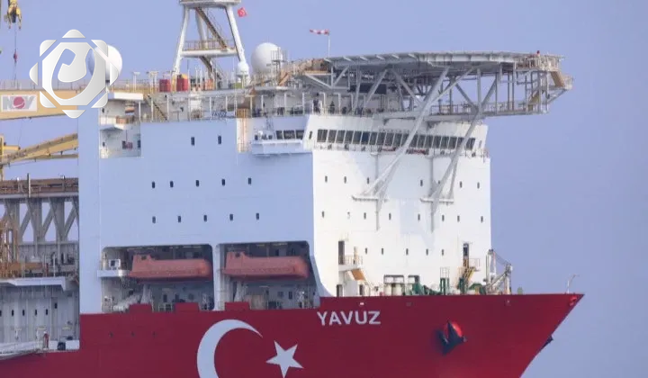 سفينة تركية تعبر مضيق هرمز بعد حصولها على إذن من إيران