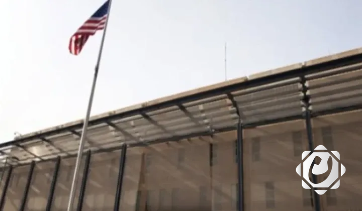 صاروخ يستهدف مهبط طائرات في السفارة الأمريكية ببغداد