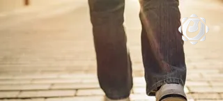 دراسة حديثة: المشي يعكس الحالة العاطفية للإنسان بدقة