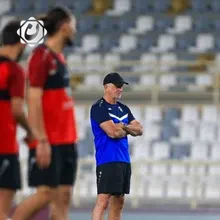 مدرب منتخب العراق يصل إلى المكسيك استعداداً لمباراة الملحق العالمي