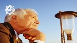 بروفيسور ينفي إمكانية إطالة عمر البشر إلى 120 عاماً